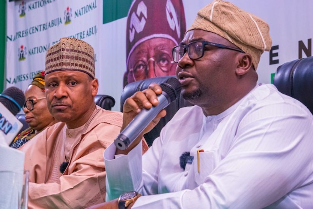 Nigeria's Minister of Power Apologizes For Poor Supply