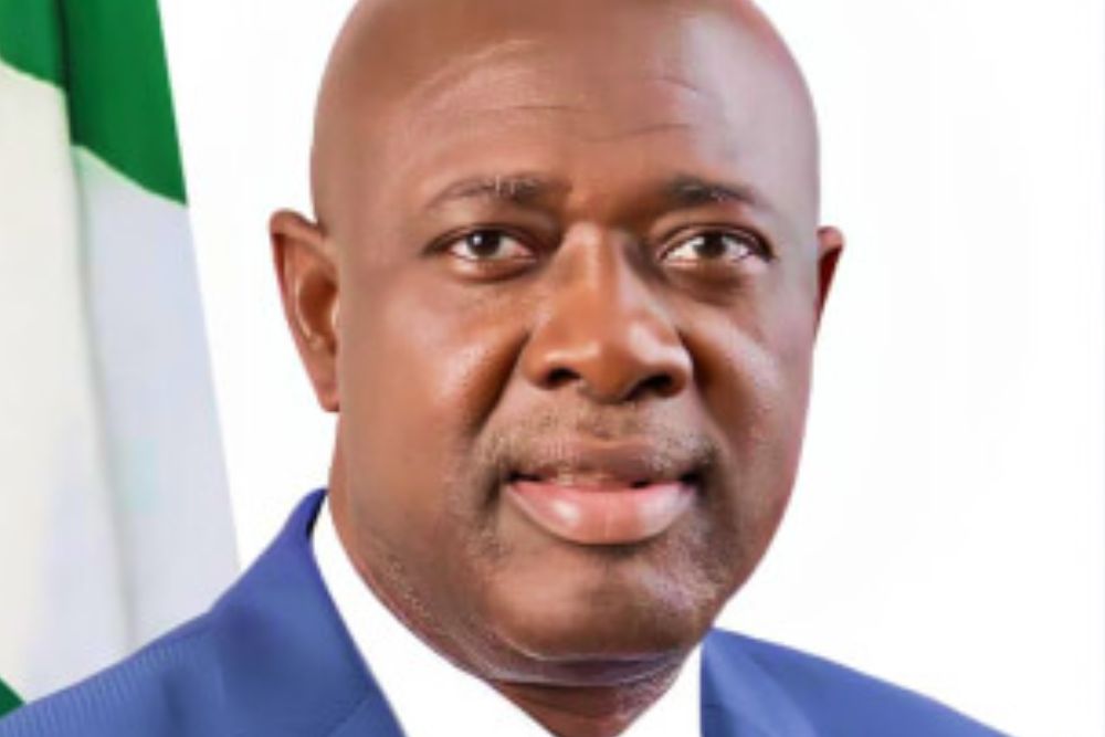 Oil  Comes  Down 9% After Iran Opens  Strait of Hormuz