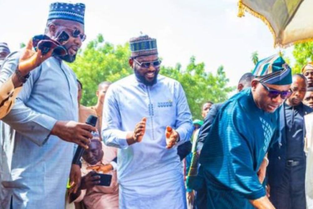 Nigeria  launches  Solarisation Plan , Intensifies Push On Solar Minigrids